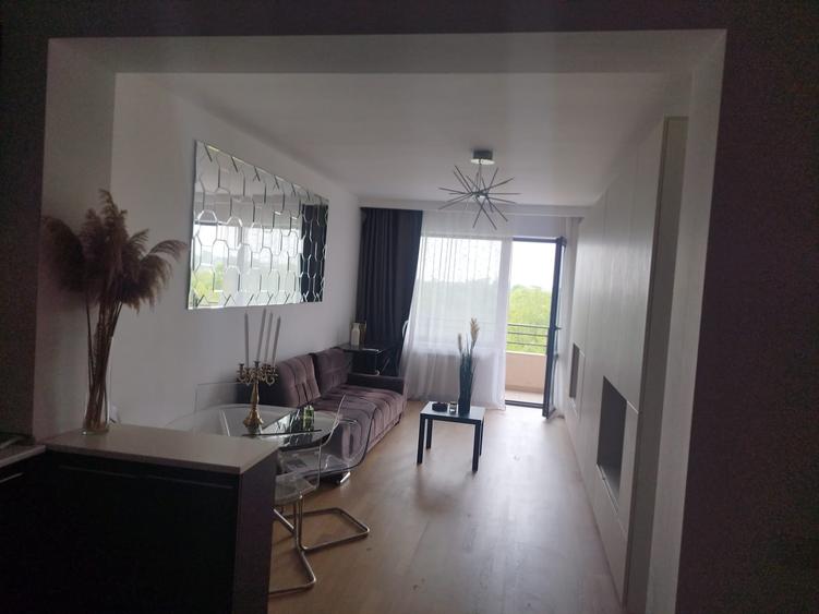Apartament cu 2 camere semidecomandat în Băneasa
