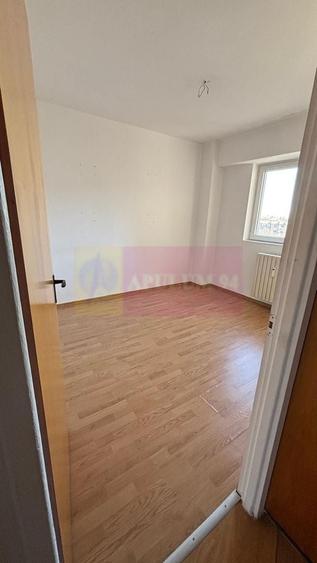 Apartament 4 camere 13 Septembrie - 1