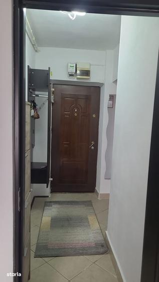 Apartament cu 2 camere în 1 Decembrie