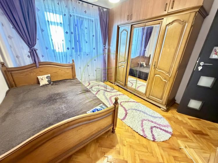 Apartament 3 camere, 77.20 mp, cartier Lapus, zona Intim - 4