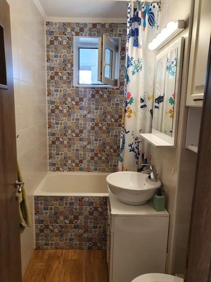 Apartament cu 2 camere semidecomandat în Dristor