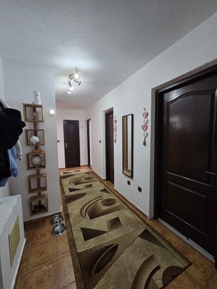 Apartament cu 2 camere decomandat în Ștrand