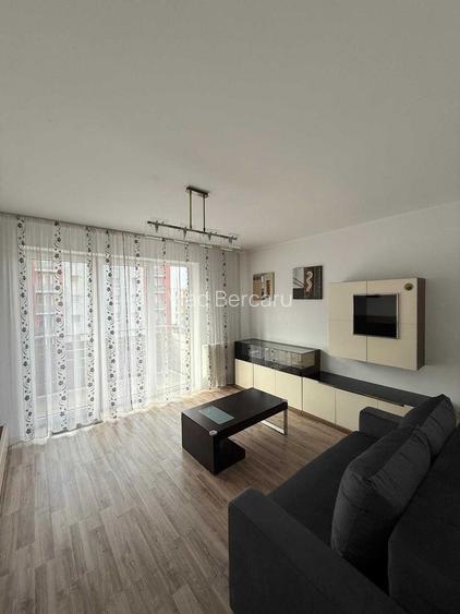 Inchiriez apartament 2 camere Avantgarden