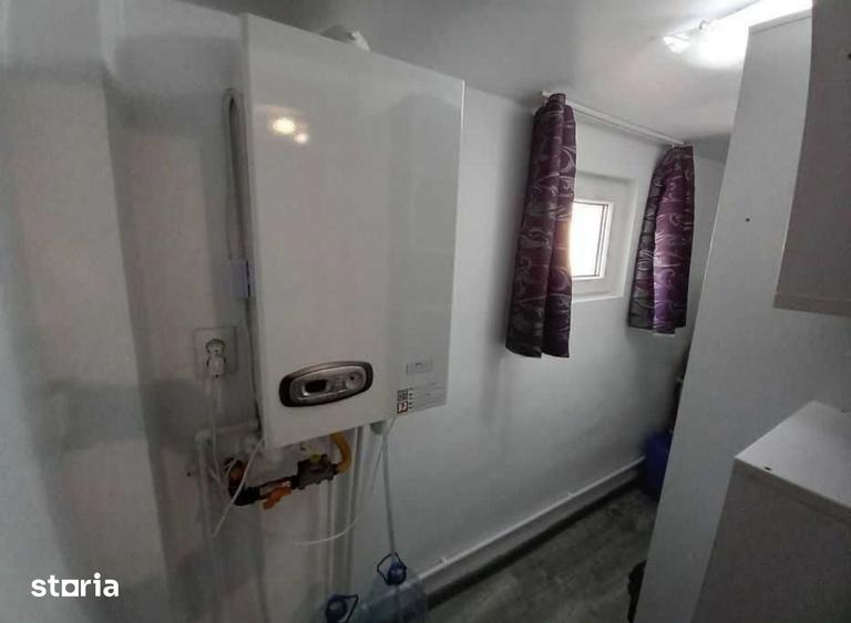Casă cu 2 camere semidecomandat cu Teren 90 Mp în Tomis II