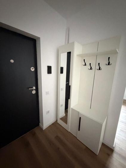 Apartament cu 2 camere decomandat în Florești
