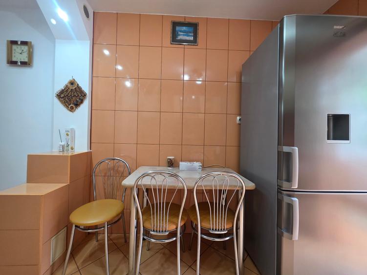 Apartament cu 2 camere decomandat în Alexandru Obregia