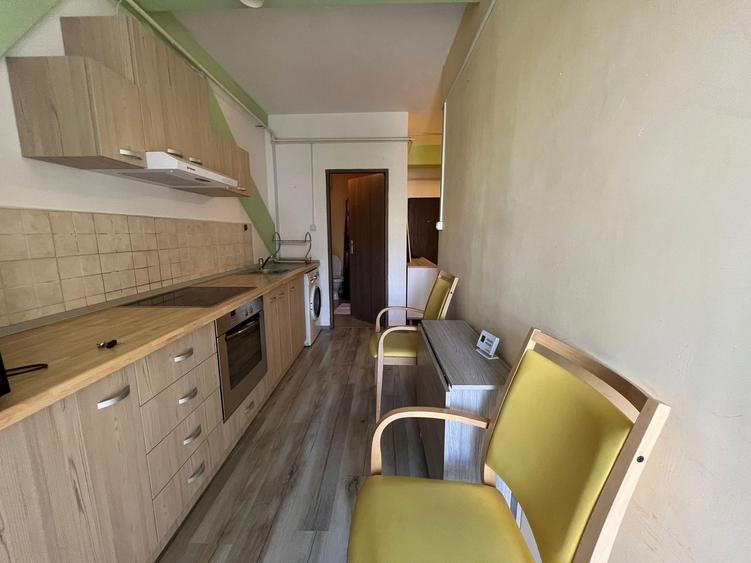 Garsonieră decomandată, mobilată în Mărăști