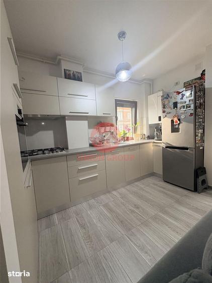 Apartament cu 3 camere, mobilat în Km 4