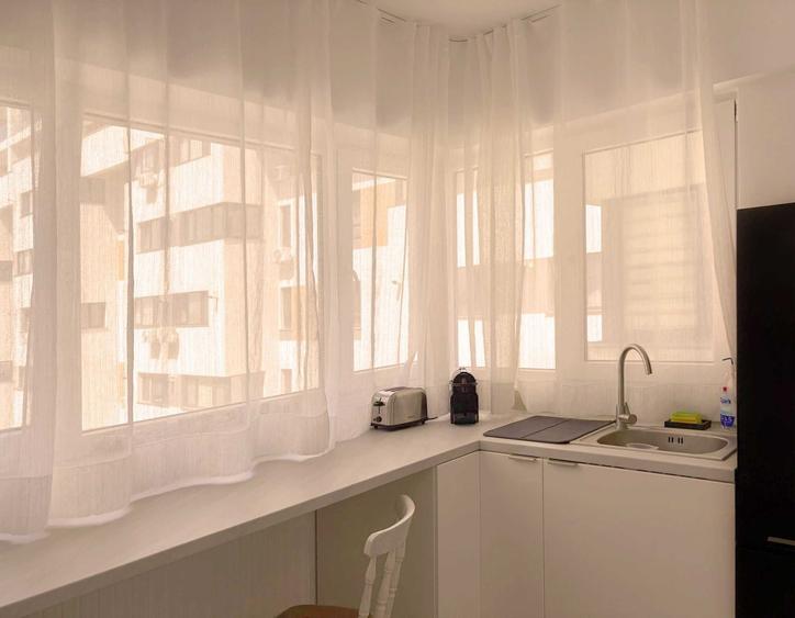 Inchiriere direct proprietar studio dublu loc de parcare bloc nou 40 mp Central Address Residence - 2
