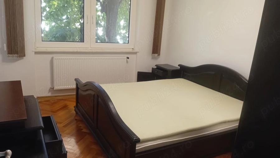 Apartament cu 3 camere decomandat în Ultracentral
