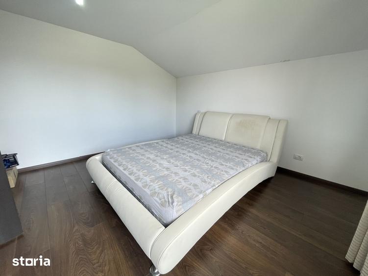 Casă cu 5 camere cu Teren 1500 Mp în CFR