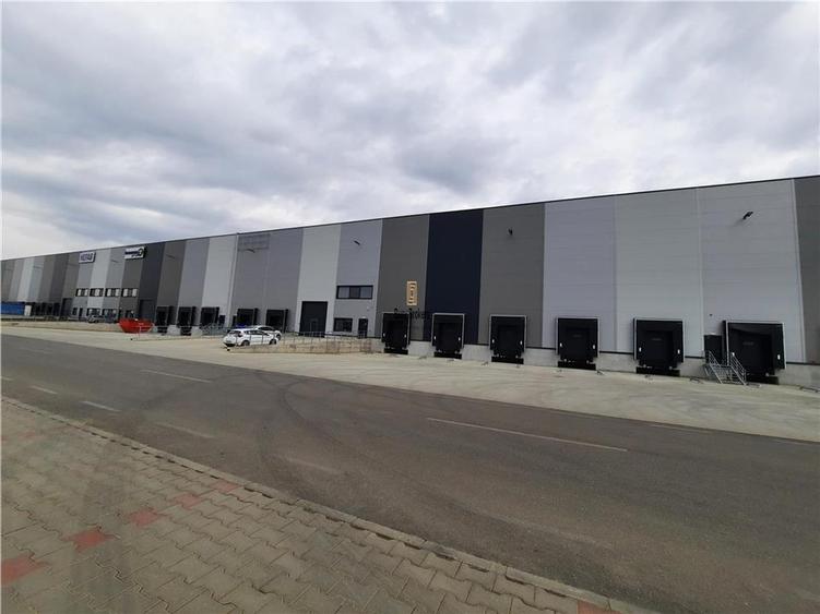 Spatiu Industrial - 3500 mp - Logistica - Productie - Depozitare - Distributie - 24