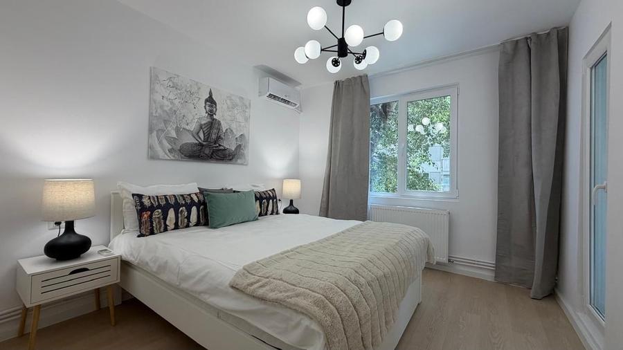 Apartament semidecomandat în Lujerului