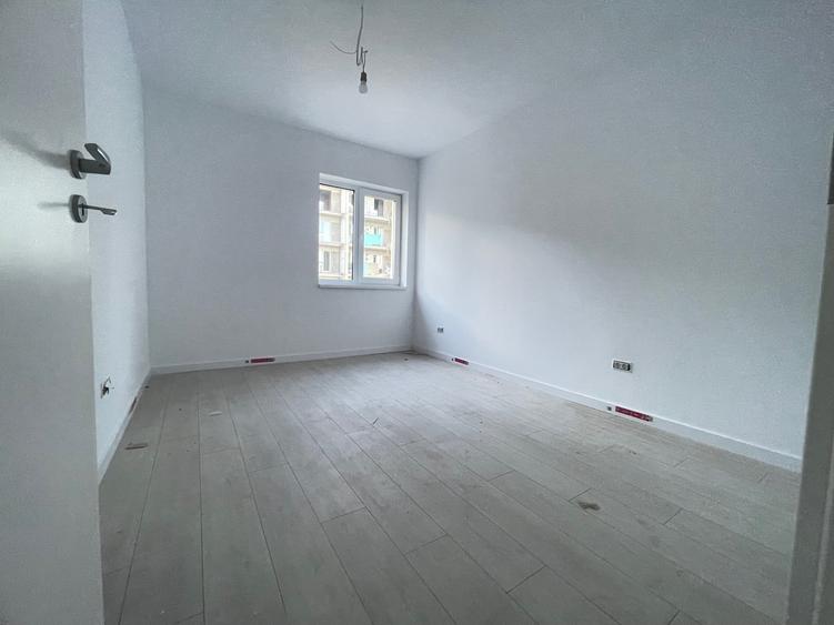 Apartament cu 2 camere decomandat în Berceni