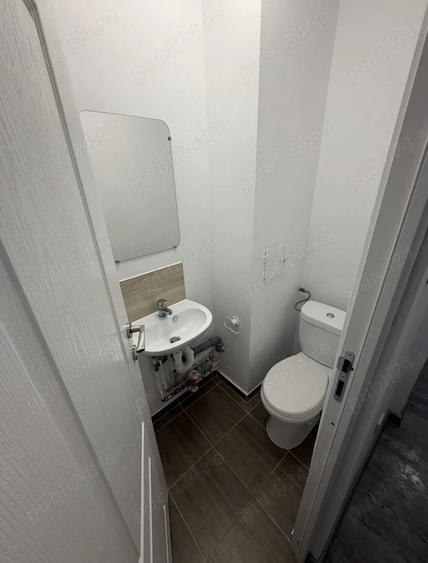 Apartament cu 3 camere decomandat în Iosia