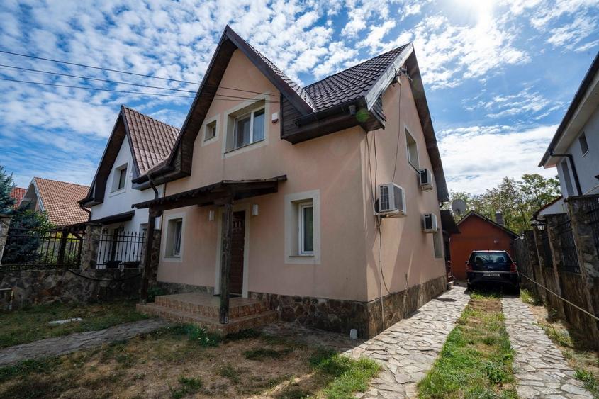 Casă individuală cu 3 camere cu Canalizare în Oncea