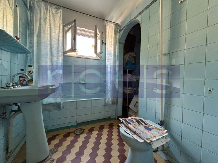 Apartament cu 4 camere circular, mobilat în Universitate