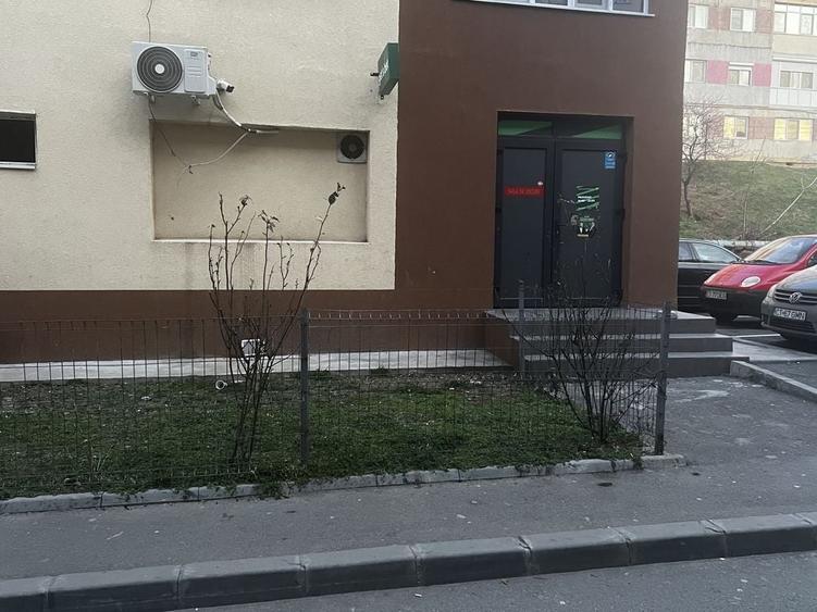 Spațiu comercial, de 50 mp, în Central