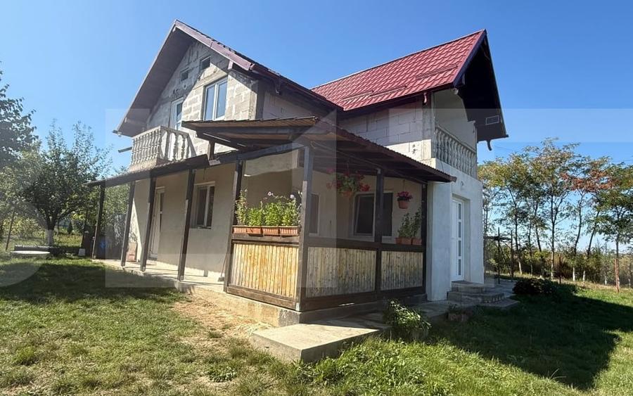 Casă individuală cu 4 camere cu Teren 1200 Mp în Baisa