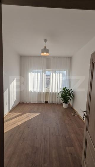 Spatiu central, 3 incaperi, 65 mp, prima închiriere  – 21 Decembrie - 3