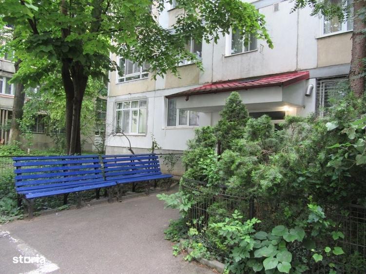 Apartament cu 3 camere decomandat în Berceni — fotografia 3