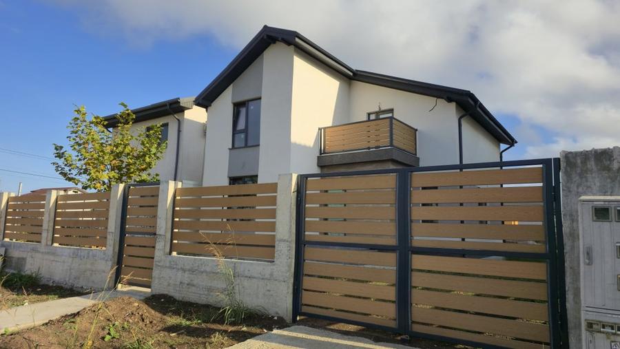 Casă individuală cu 4 camere cu Teren 362 Mp în Agigea