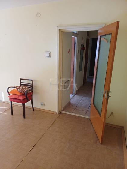 Apartament cu 2 camere decomandat în Crângași