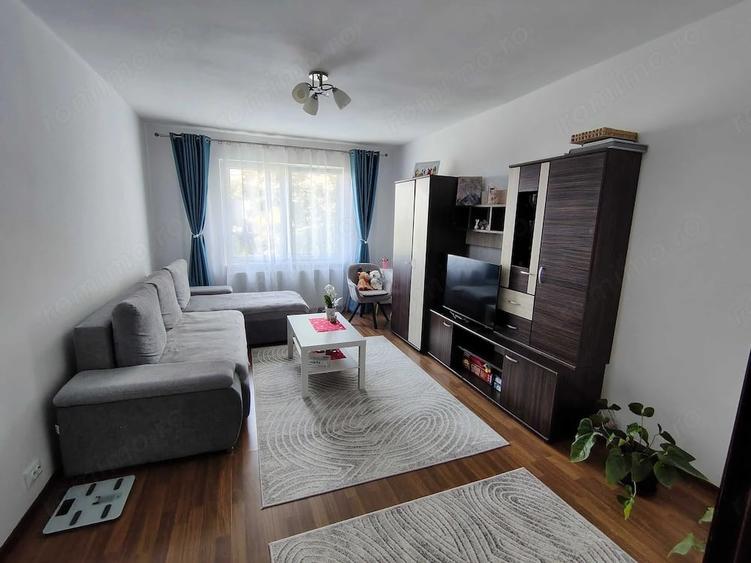 Apartament cu 2 camere decomandat în Mureșeni