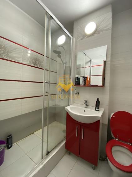 Apartament cu 2 camere semidecomandat, mobilat în Mănăștur