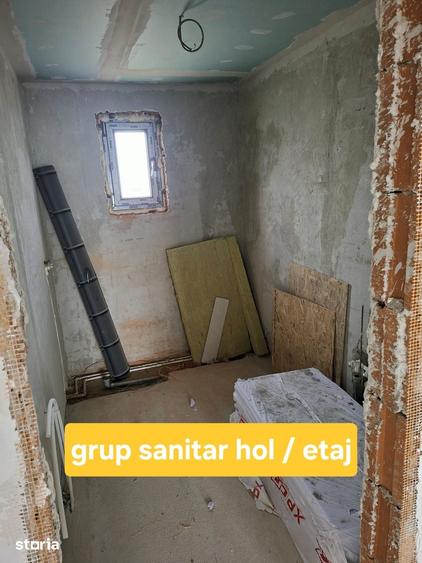 Casă cu 4 camere cu Teren 884 Mp în Moșoaia
