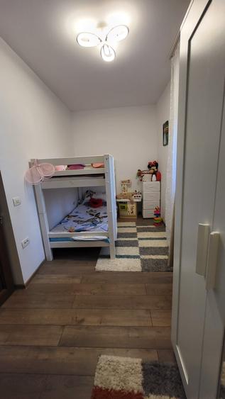Casă cu 4 camere în Cumpăna