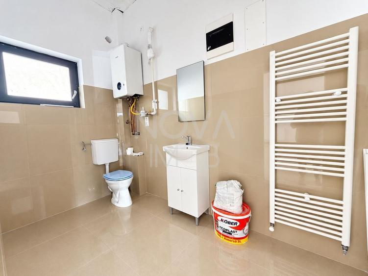 Spațiu comercial, de 76 mp, în Șelimbăr