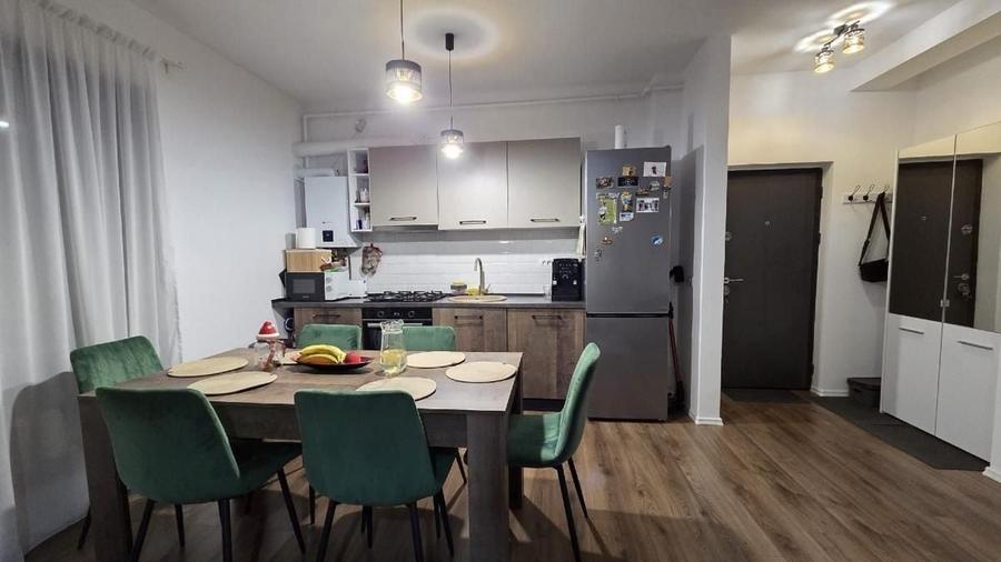 Apartament cu 2 camere decomandat, mobilat în Girocului