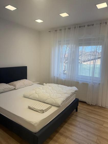 Casă cu 2 camere în Central