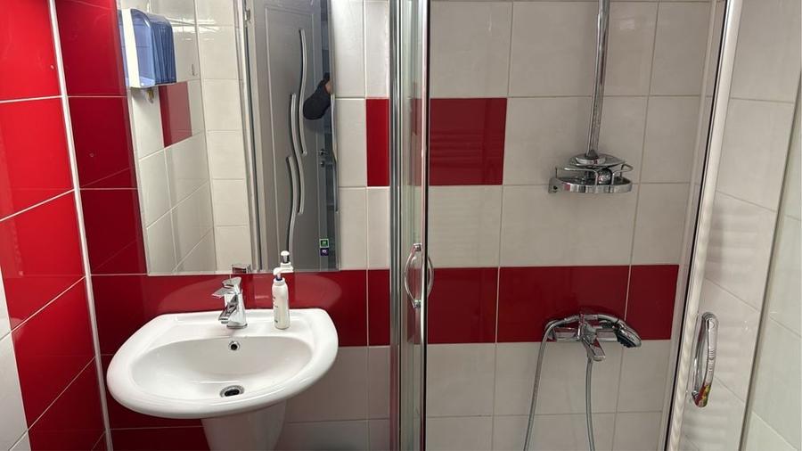 Apartament cu 2 camere semidecomandat în Ultracentral