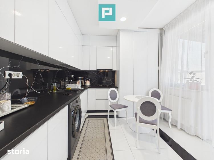 Casă cu 4 camere cu Teren 381 Mp în Central