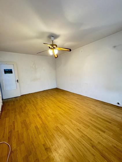 Apartament cu 2 camere decomandat în Dacia