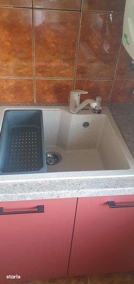 Apartament cu 2 camere decomandat, mobilat în Exterior Vest