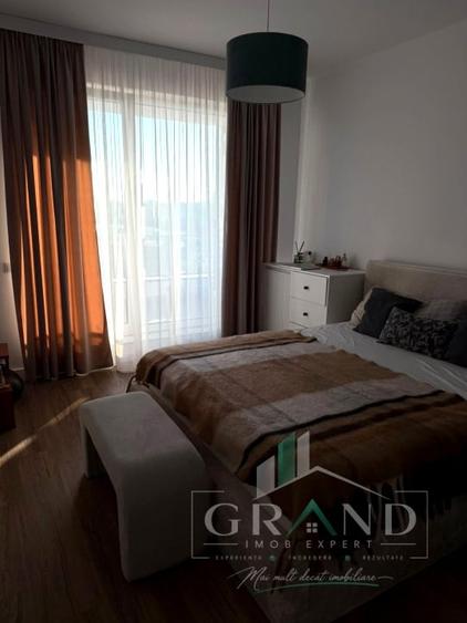 Apartament cu 2 camere semidecomandat, mobilat în Între Lacuri
