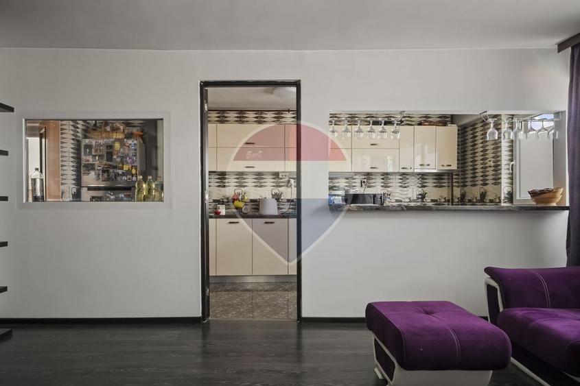 Casă individuală cu 14 camere cu Teren 457 Mp în Rahova