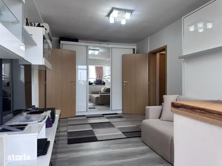 Primitor ?i luminos! Vanzare apartament cu 2 camere in M6, Targovi?te. - 4
