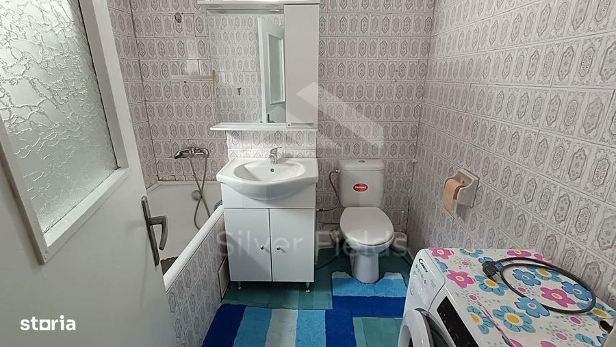 Apartament cu 3 camere, mobilat în Complex Studențesc