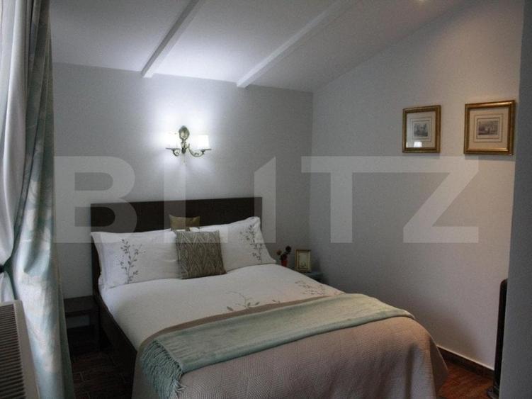 Casă individuală cu 6 camere cu Teren 420 Mp în Exterior Vest