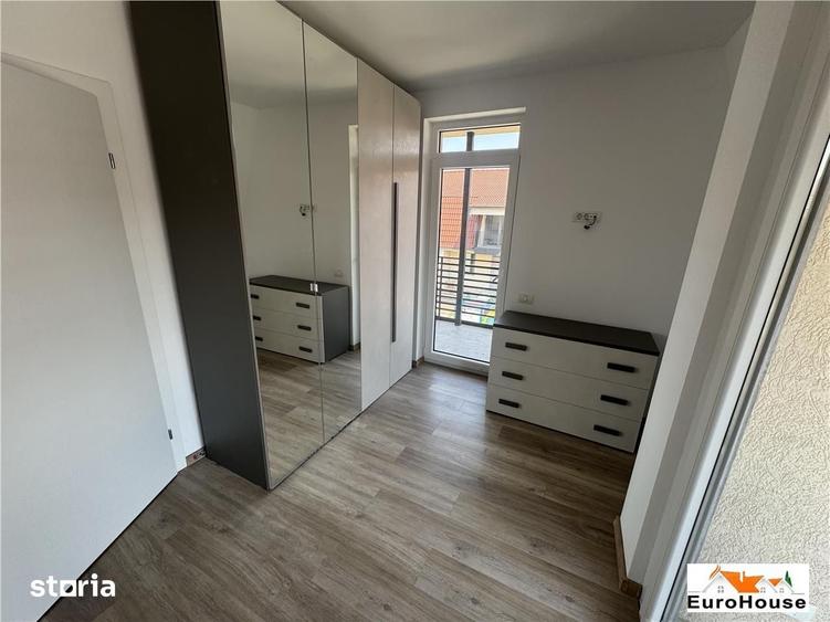 Casă cu 4 camere cu Teren 100 Mp în Central