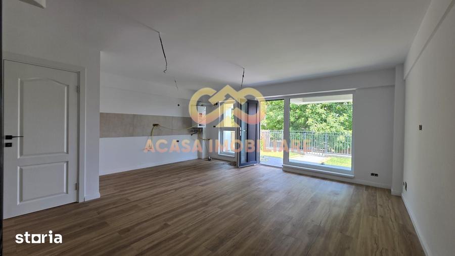Apartament cu 3 camere decomandat în Valea Lupului