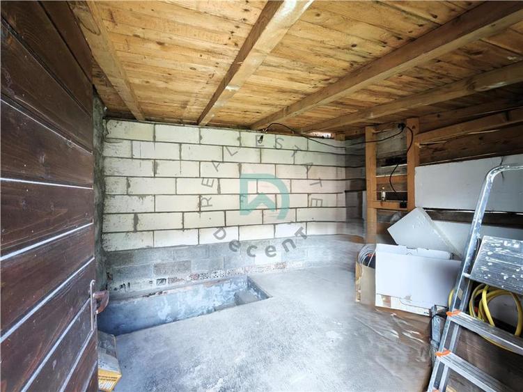 Casă individuală cu 5 camere cu Canalizare în Hărman