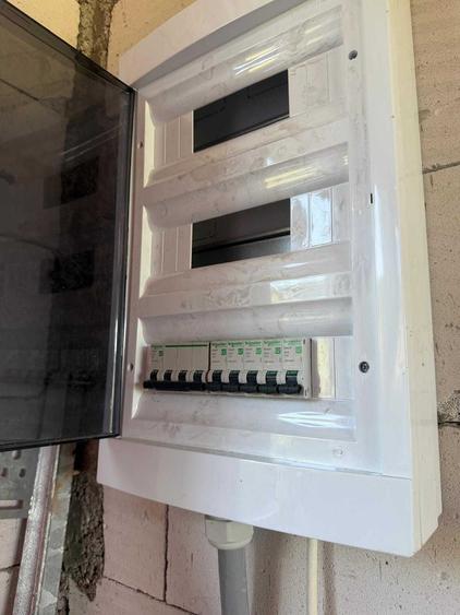 Casă cu 4 camere în Boteni