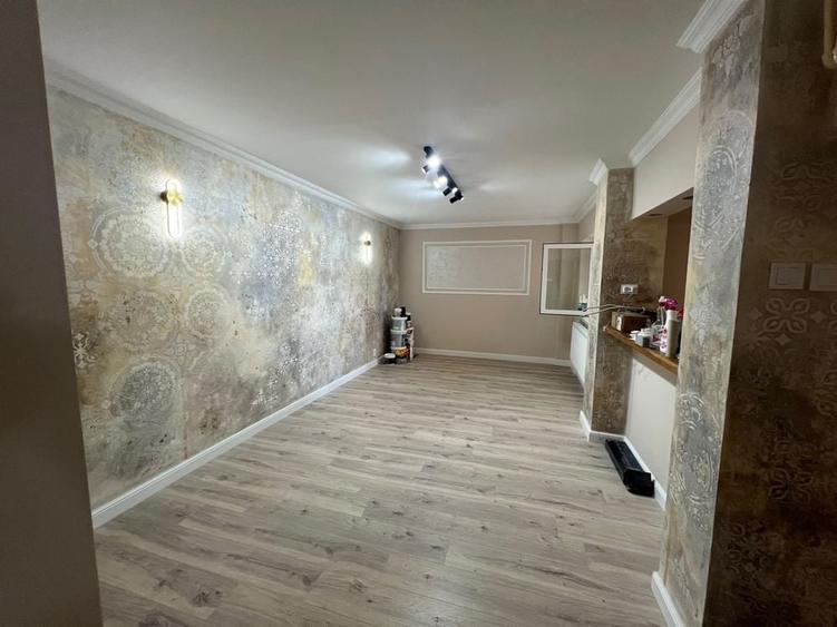 Apartament cu 2 camere decomandat în Mioriței