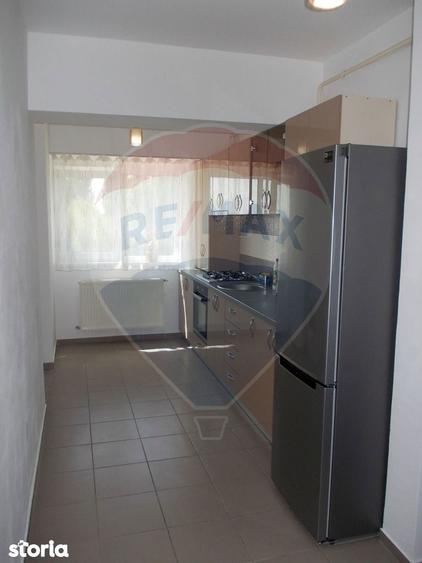 Apartament cu 2 camere, mobilat în Craiovița Nouă