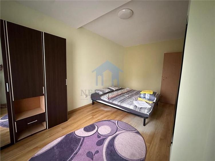 Apartament cu 3 camere decomandat, mobilat în Central